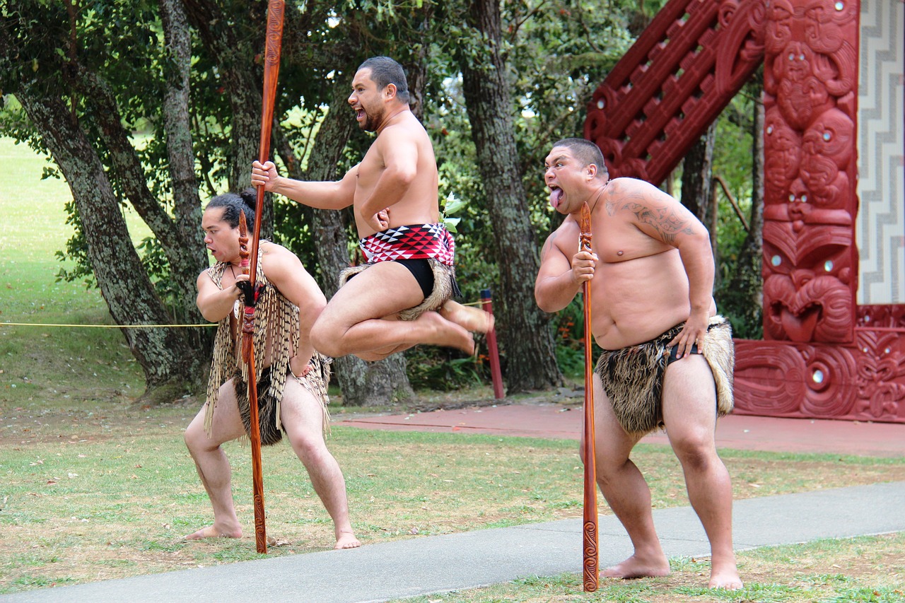 maori, men, leap-113729.jpg