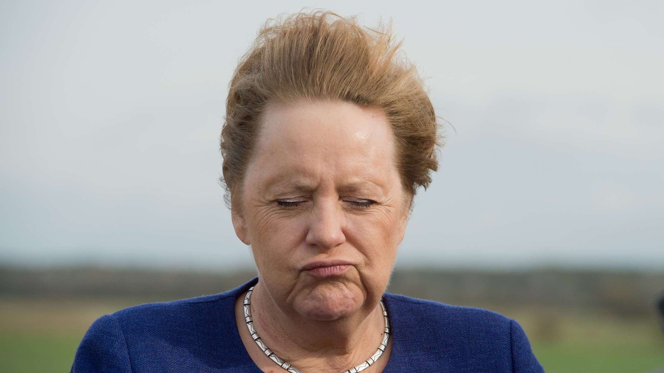 Angela Merkel “ALTERNATIVLOS”?